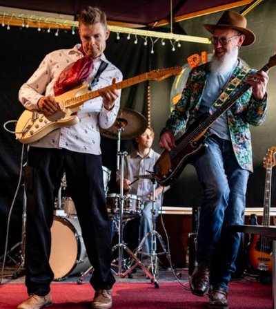 TIMO HAIKARAINEN BLUES BAND